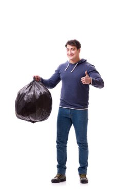 Çöp torbası olan adam beyazda izole edilmiş.