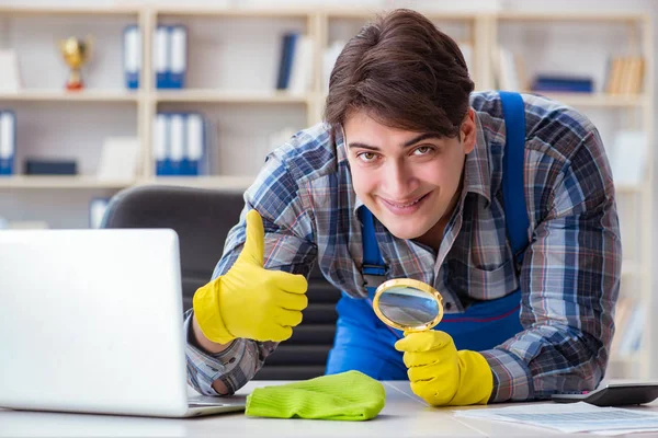 Looking for dust with magnifying glass — Stock Photo, Image