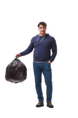 Çöp torbası olan adam beyazda izole edilmiş.