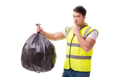 Çöp torbası olan adam beyazda izole edilmiş.