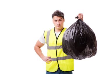 Çöp torbası olan adam beyazda izole edilmiş.