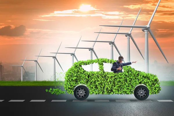 Elektryczny samochód koncepcyjny z wiatrakami — Zdjęcie stockowe