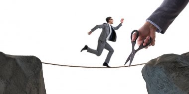 İş adamı ip cambazının altında ipi kestim.