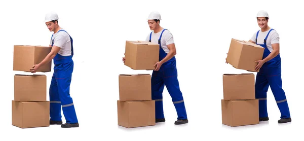 Uomo consegna scatola isolata su bianco — Foto Stock