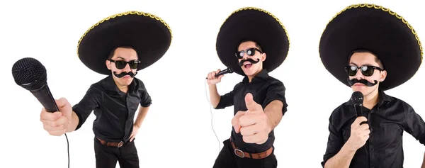 Homem engraçado usando chapéu sombrero mexicano isolado em branco — Fotografia de Stock