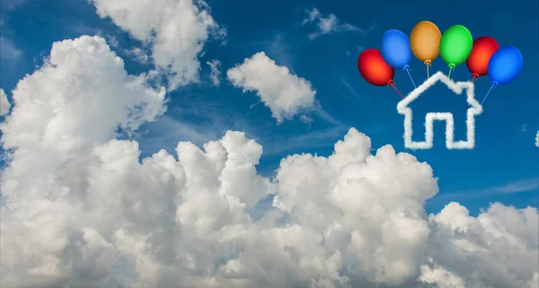 Dům na obloze z mraků - 3D vykreslování — Stock fotografie