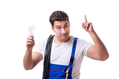 Elektrik onarım yapan erkek