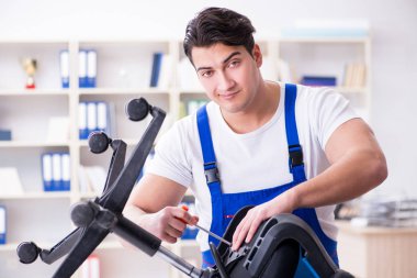 Mobilya onarımı ve montaj konsepti