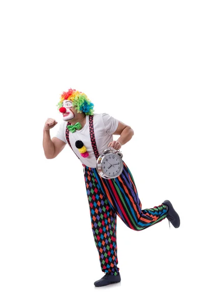 Drôle de clown avec un réveil isolé sur fond blanc — Photo