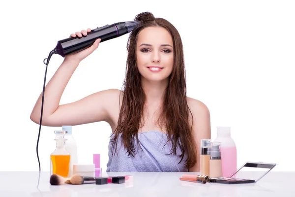 Jeune femme en beauté maquillage isolé sur blanc — Photo