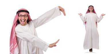 Arap adam beyaz arka plan üzerinde izole