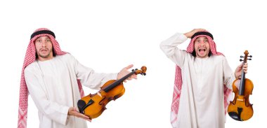 Arap adam violing beyaz üzerinde oynama