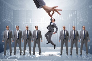 Özenle seçilmiş çalışanın işe alım konsepti