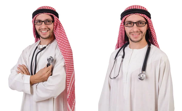 Médico árabe con estetoscopio sobre blanco — Foto de Stock