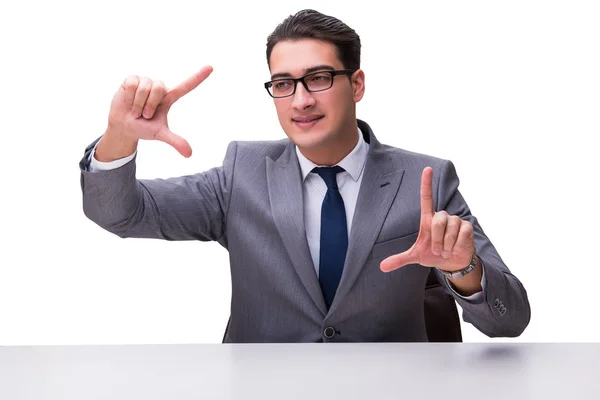 Jeune homme d'affaires appuyant sur des boutons virtuels isolés sur bac blanc — Photo