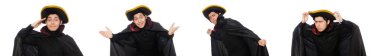Tricorn ve beyaz izole ceket giyen genç adam