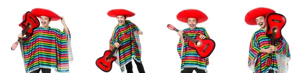 Смішні молоді мексиканці з гітарою ізольовані на білому — стокове фото