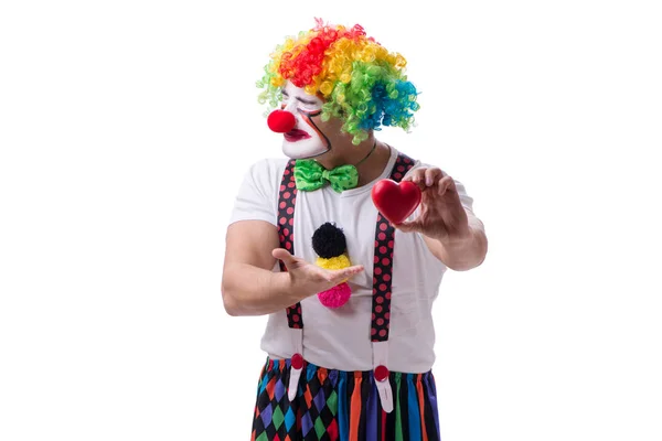 Payaso divertido con un corazón aislado sobre fondo blanco — Foto de Stock