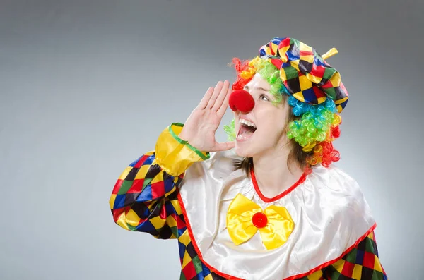 Rolig clown i komiskt koncept — Stockfoto