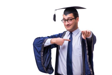 Mezun olan genç bir öğrenci beyazlar içinde.