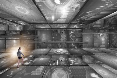 Veri yönetimi kavramında yürüyen iş kadını