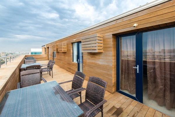 Teras kafe en üst katta.