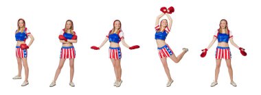 Beyaz arkaplanda izole edilmiş kadın boksör