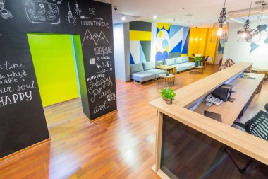 Yurt yatakhanesinin resepsiyonu