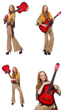 gitar üzerinde beyaz genç kız