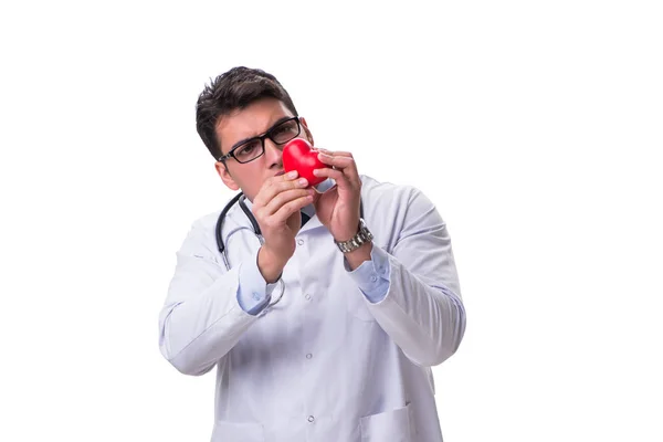 Beyaz izole kalp tutan genç erkek kardiyolog doktor — Stok fotoğraf