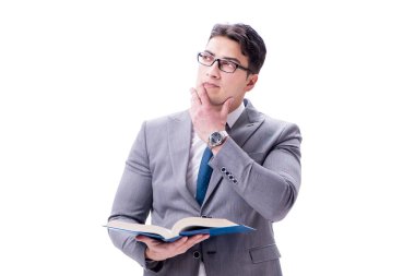 Beyaz arka planda izole edilmiş bir kitap okuyan işadamı öğrencisi