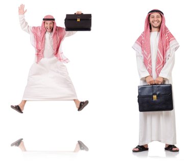 Arap adam beyaz arka plan üzerinde izole