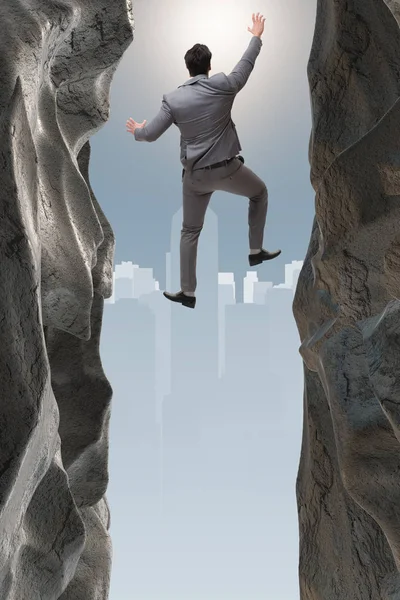 İş adamı iş kavramındaki zorlukların üstesinden geldi