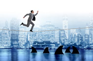 İş risk kavramında el kesimi halat