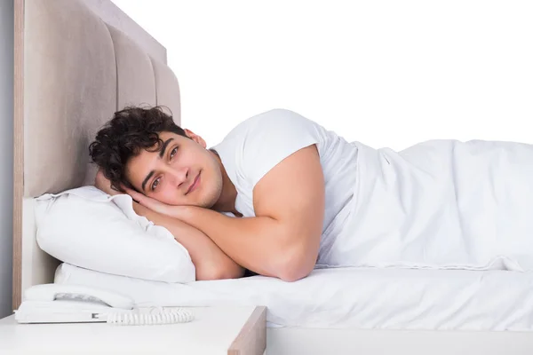 Uomo a letto affetto da insonnia — Foto Stock