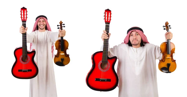 Arabiska musiker med fiol och gitarr isolerad på vit — Stockfoto