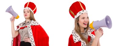 Komik bir hoparlörle konuşan kraliçe iş adamı