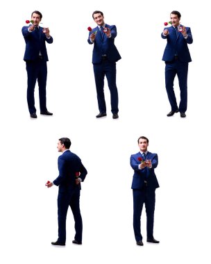 Evlilik teklifi yapan bir adamın romantik konsepti.