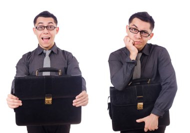 Genç adam beyaz izole evrak çantası elinde