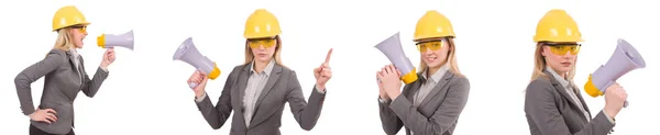 女工程师在扬声器上白色孤立的头盔 — 图库照片