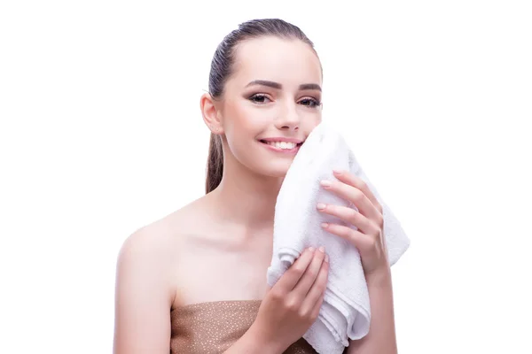 Mujer en concepto de belleza con toalla bañera de hidromasaje — Foto de Stock