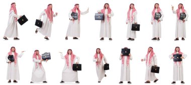 Arap adam beyaz arka plan üzerinde izole