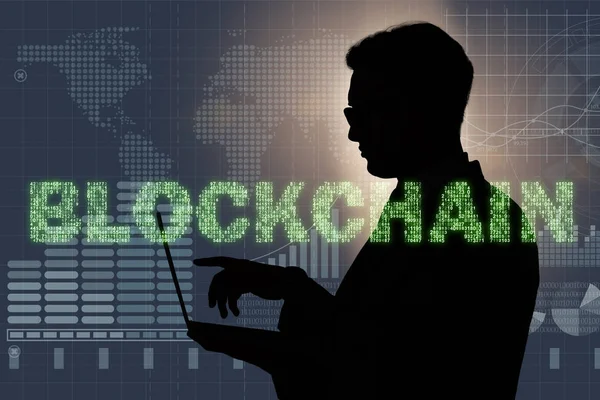 Engelleme zinciri kripto para birimi kavramında iş adamı
