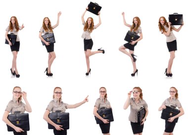 Genç ve güzel çalışan beyaz izole evrak çantası ile