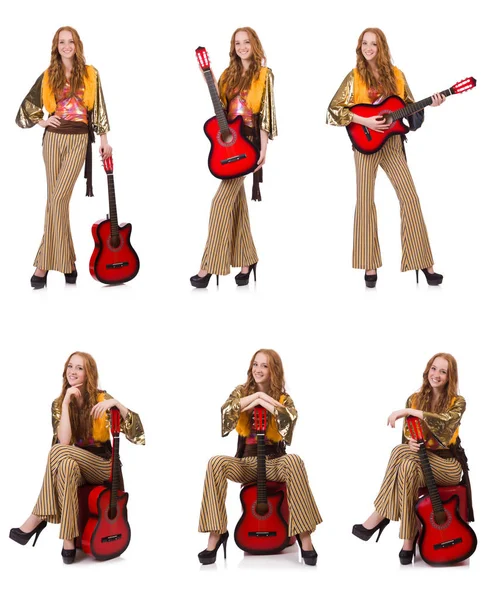 gitar üzerinde beyaz genç kız