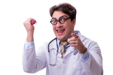 Beyaz şırıngalı komik doktor.