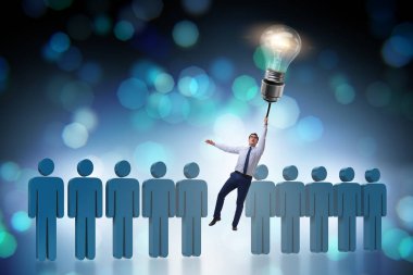 İşadamı kariyer promosyon kavramı içinde