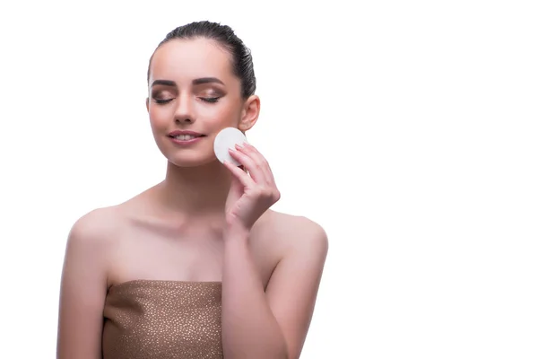 Mulher em conceito de beleza aplicando maquiagem usando cosméticos — Fotografia de Stock