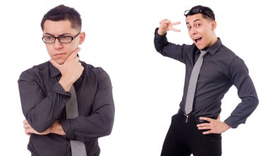 Genç gülümseyen adam beyaz izole