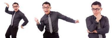 Genç gülümseyen adam beyaz izole